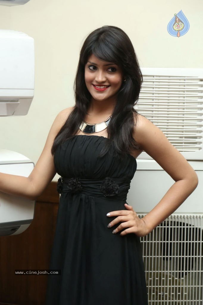 Krupali New Photos - 12 / 22 photos