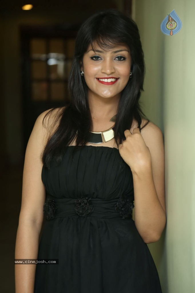 Krupali New Photos - 13 / 22 photos