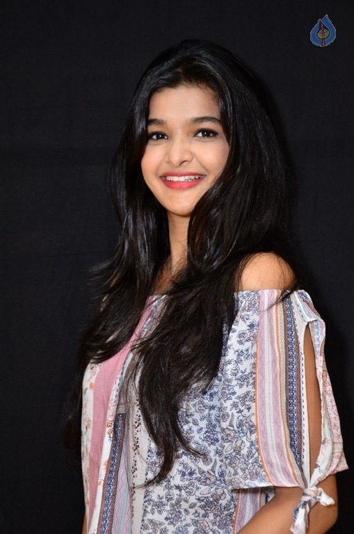 Kruthika Latest Images - 11 / 14 photos