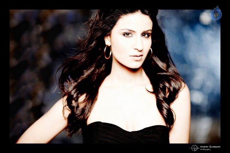 Kushi Sadry Latest Photos - 25 / 25 photos