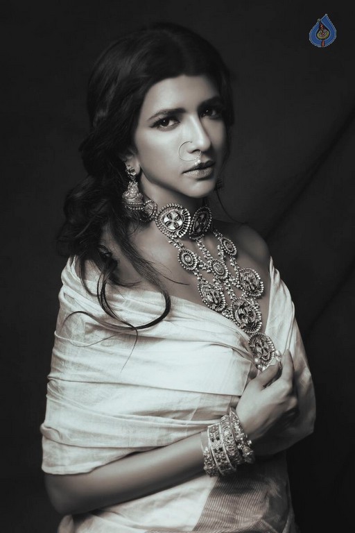 Lakshmi Manchu New Photo Shoot - 5 / 12 photos