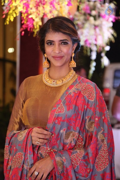 Lakshmi Manchu New Stills - 30 / 32 photos