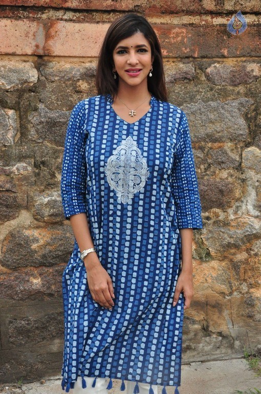 Lakshmi Manchu Photos - 10 / 32 photos