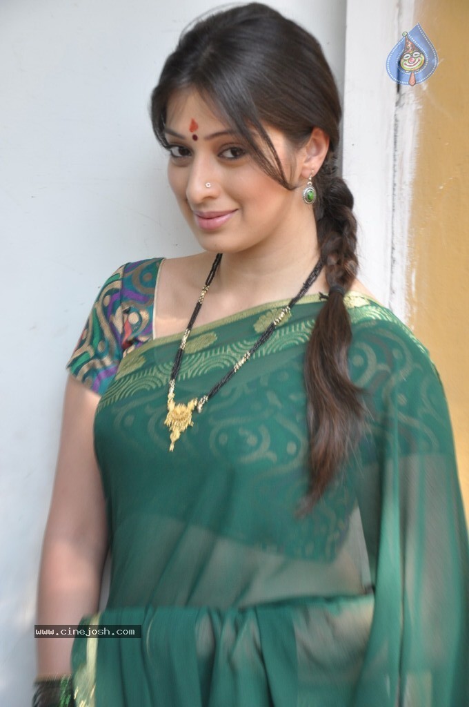 Lakshmi Rai Latest Pics - 5 / 81 photos