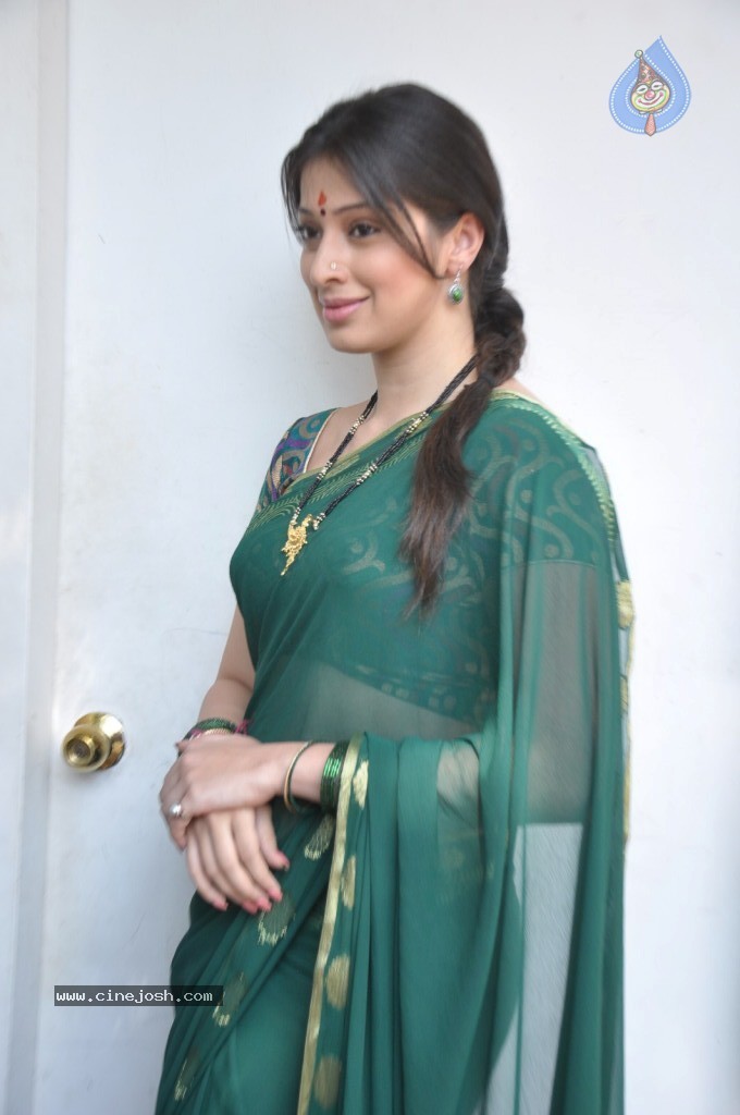 Lakshmi Rai Latest Pics - 44 / 81 photos