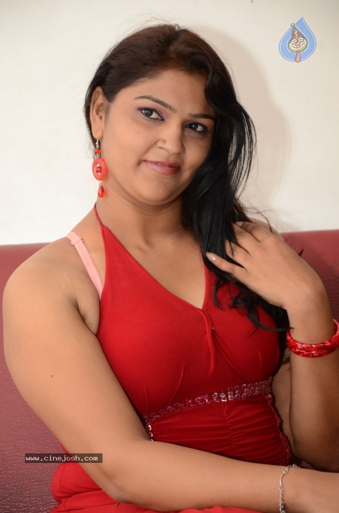 Lalitha Stills - 25 / 67 photos