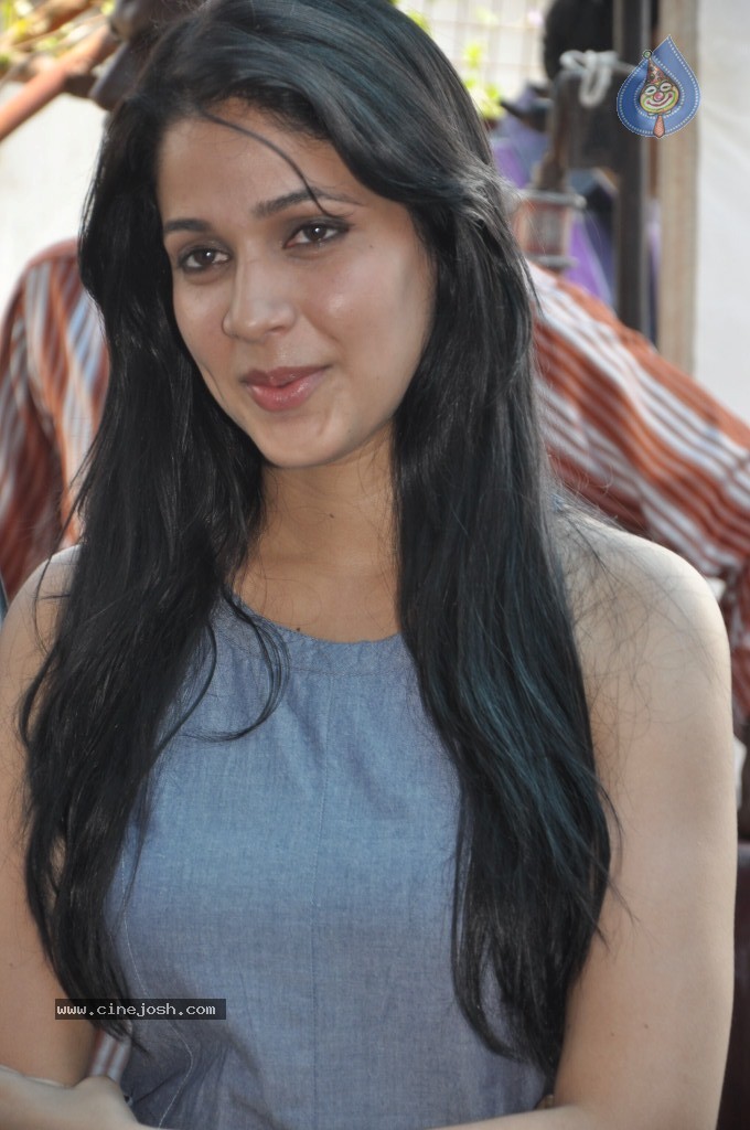 Lavanya Stills - 22 / 45 photos