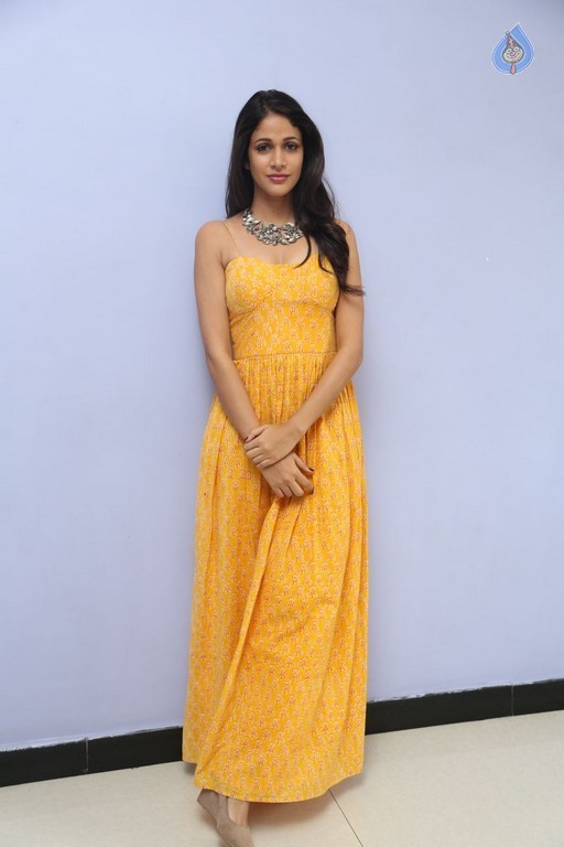 Lavanya Tripathi New Pics - 23 / 28 photos