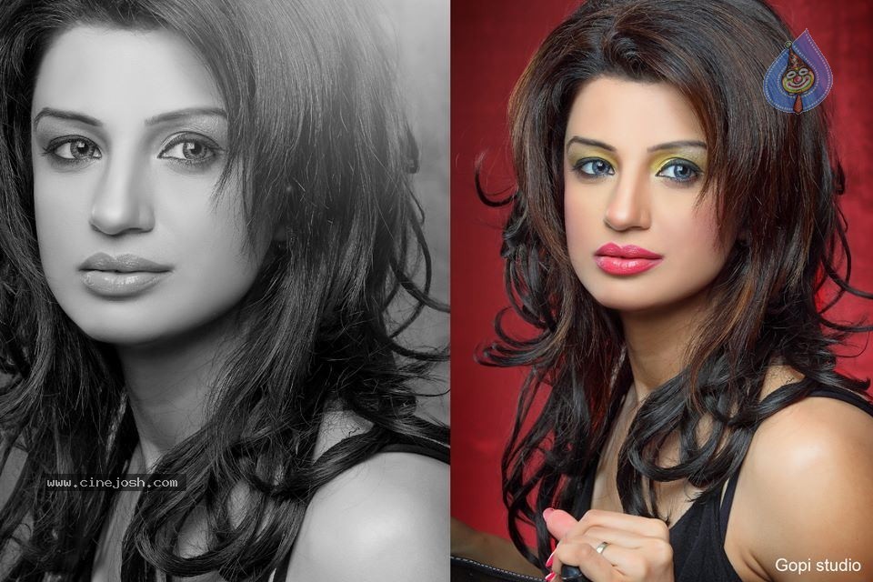 Lopa Bhatt Portfolio - 14 / 22 photos