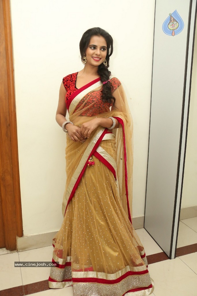 Maanasa New Photos - 14 / 43 photos