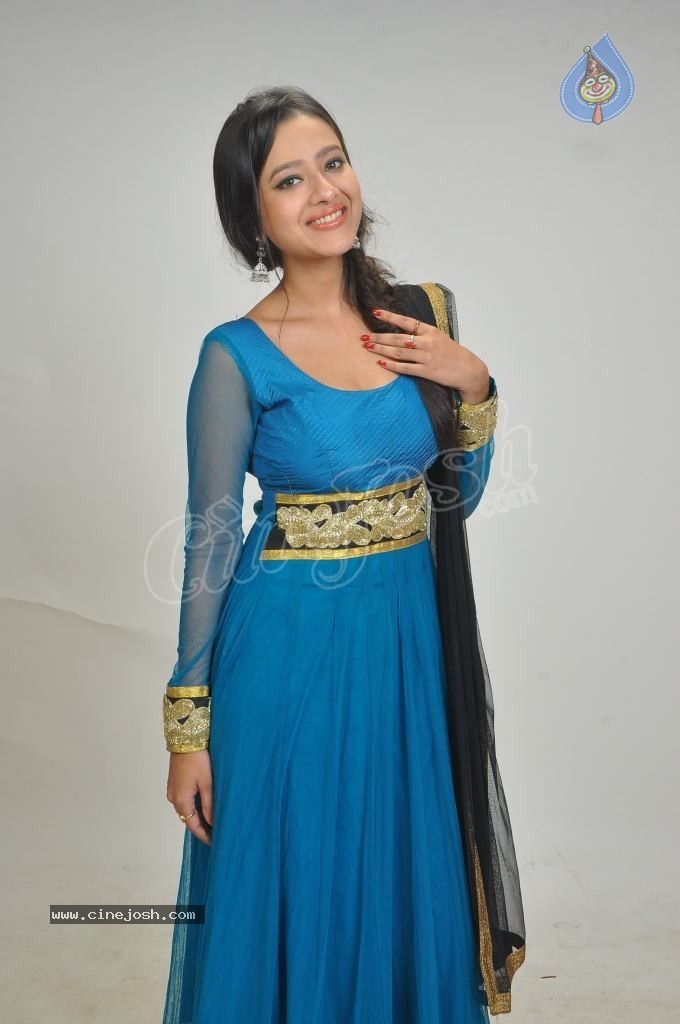 Madalasa Sharma New Photos - 15 / 36 photos
