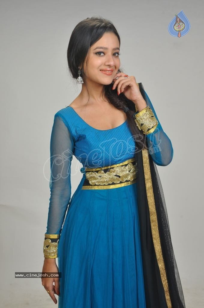 Madalasa Sharma New Photos - 22 / 36 photos