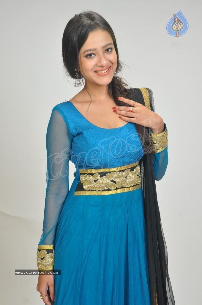 Madalasa Sharma New Photos - 27 / 36 photos