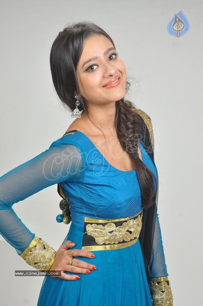 Madalasa Sharma New Photos - 33 / 36 photos