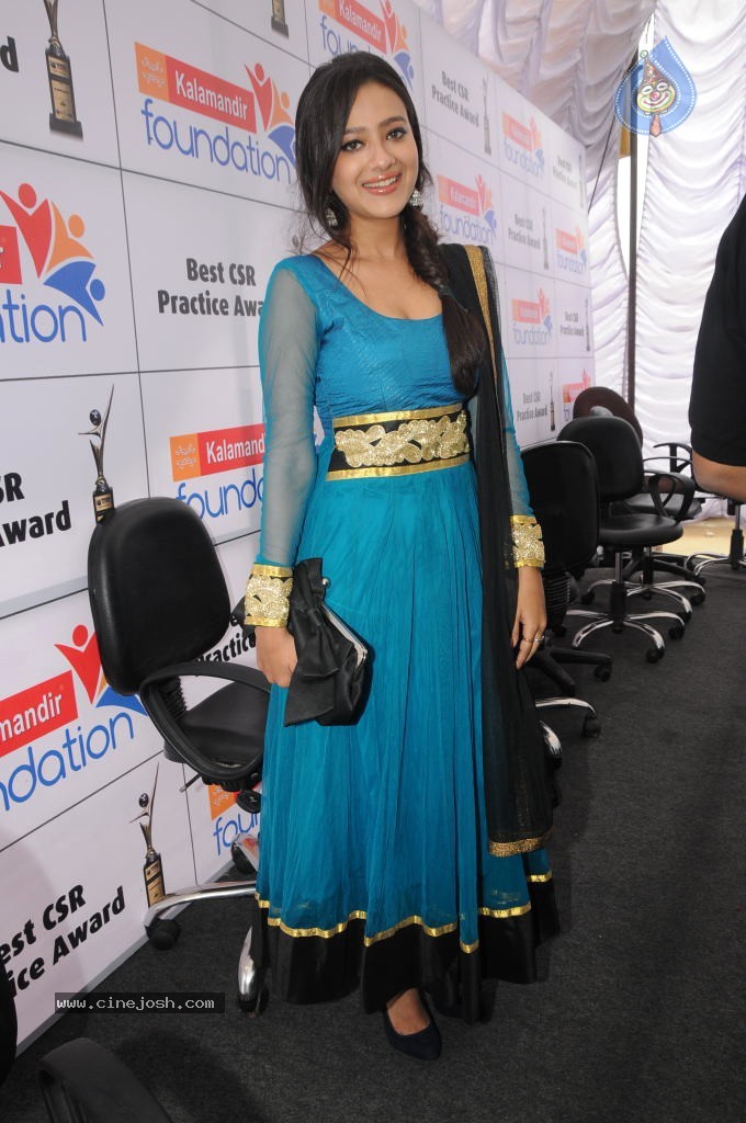 Madalasa Sharma New Stills - 13 / 41 photos