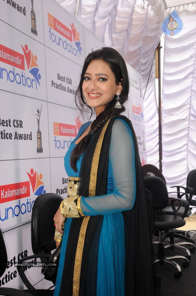 Madalasa Sharma New Stills - 30 / 41 photos