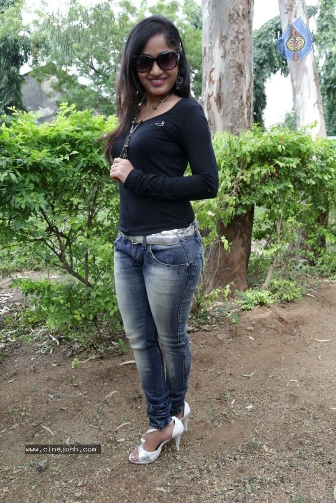 Madhavi Latha Latest Stills - 1 / 41 photos