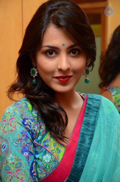 Madhu Shalini Latest Images - 2 / 42 photos