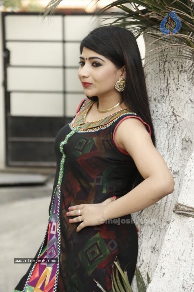 Madhulagna Das New Images - 2 / 39 photos