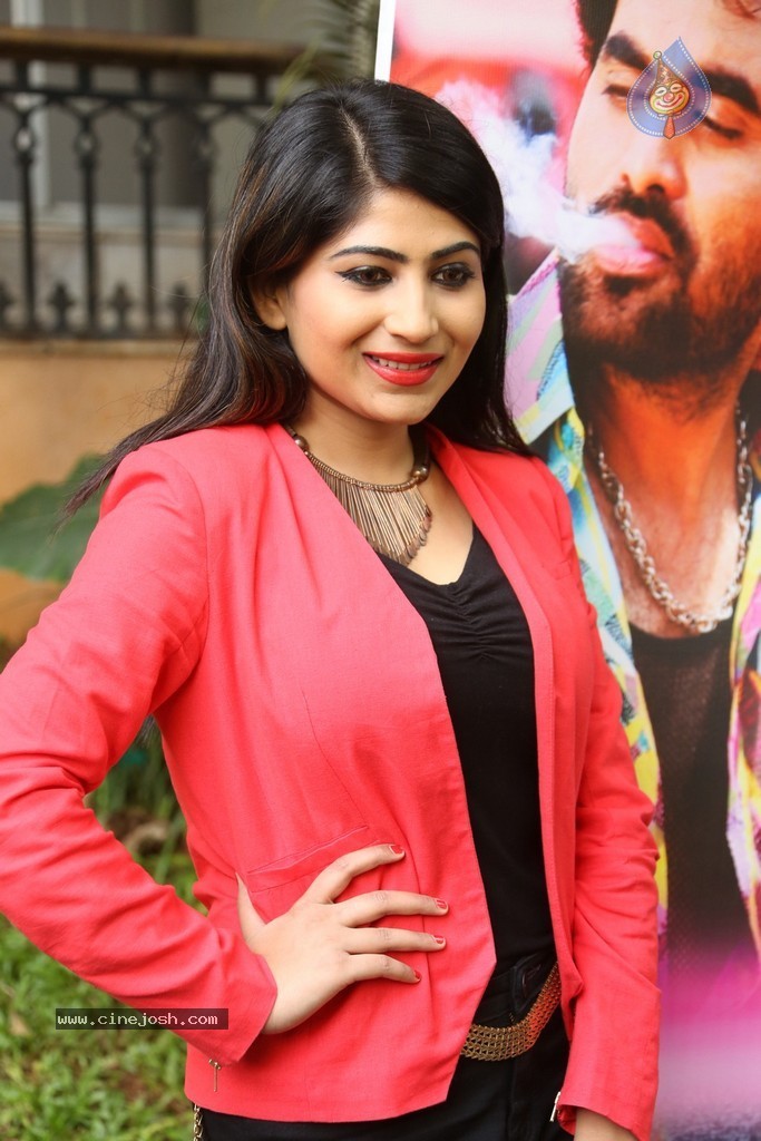 Madhulagna Das New Pics - 32 / 96 photos