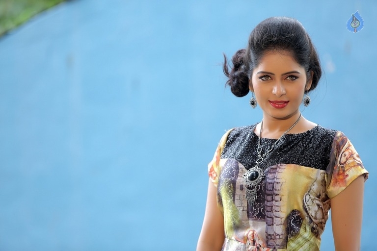 Madhumita Krishna Latest Photos - 13 / 21 photos