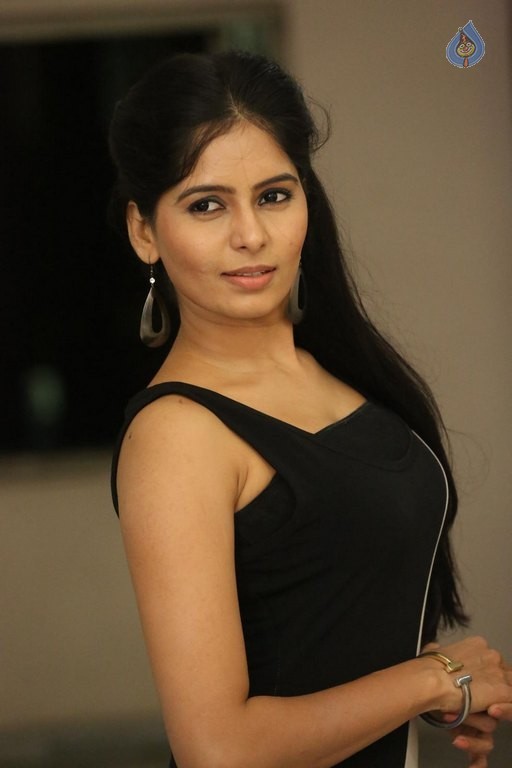 Madhumitha Latest Photos - 17 / 42 photos