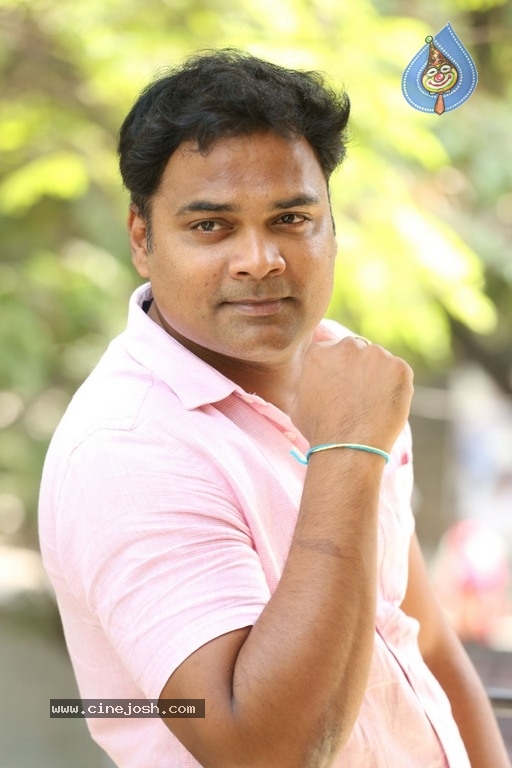 Madhunadan and Praveen Interview Photos - 5 / 21 photos