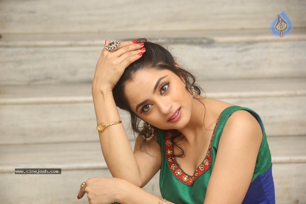 Madhurakshi New Photos - 89 / 110 photos