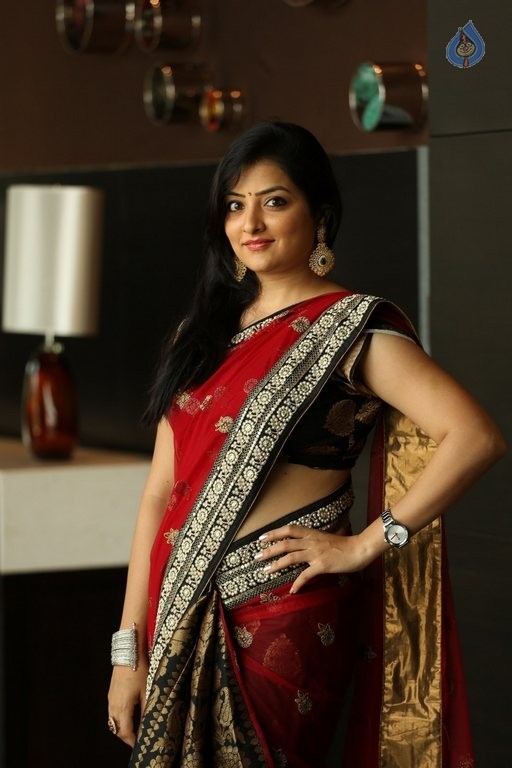 Madhuri New Photos - 24 / 62 photos