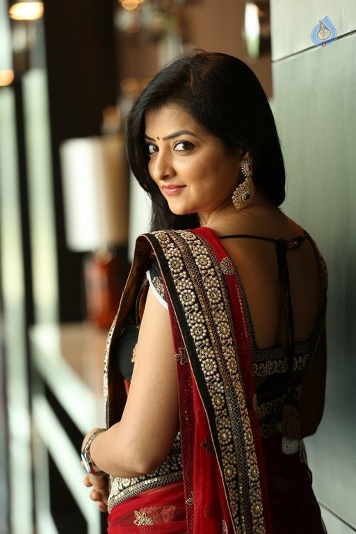 Madhuri New Photos - 33 / 62 photos