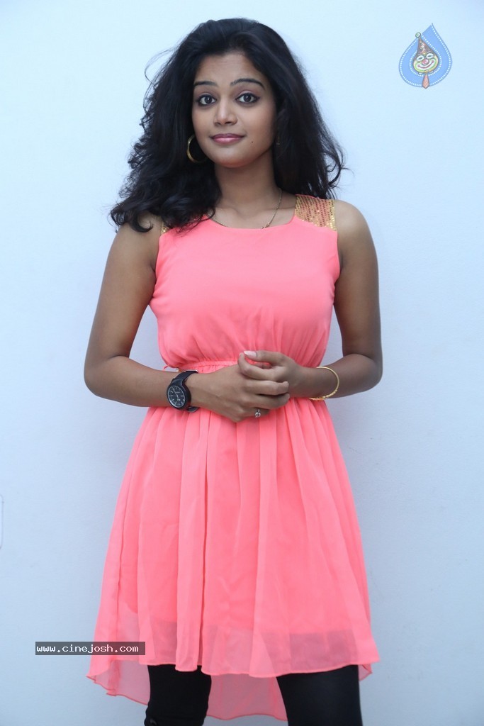 Maheswari New Photos - 72 / 73 photos