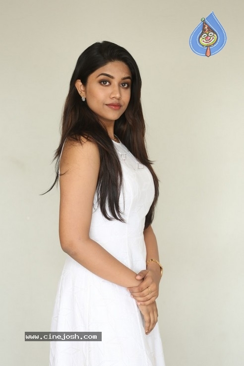 Malavika Satheesan Stills - 35 / 36 photos