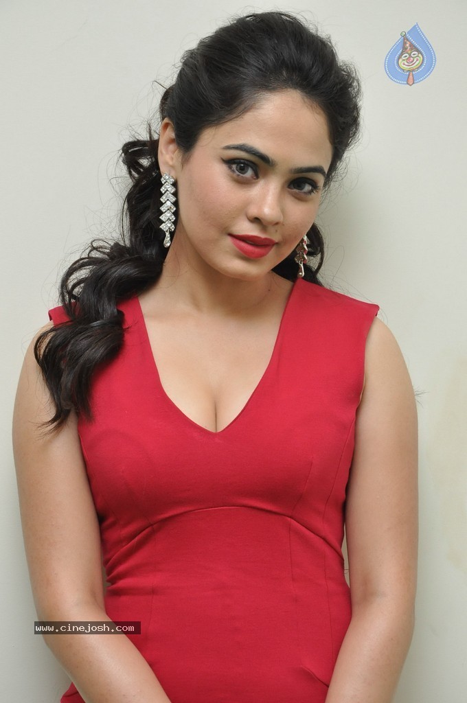 Malobika Banerjee Stills - 63 / 99 photos