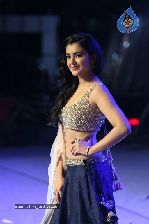 Malvika Sharma at Nela Ticket Audio Launch - 9 / 37 photos