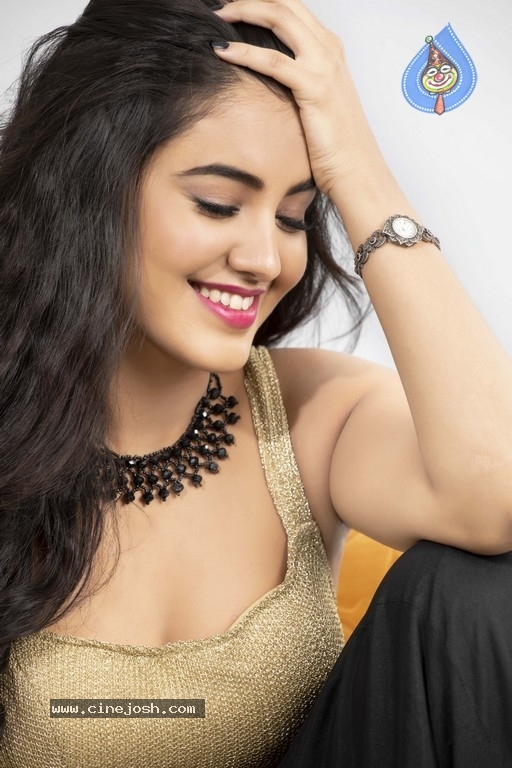 Malvika Sharma New Photos - 11 / 14 photos