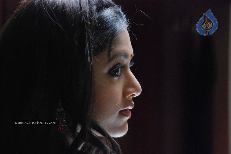 Mamatha Mohandas latest photos - 23 / 100 photos