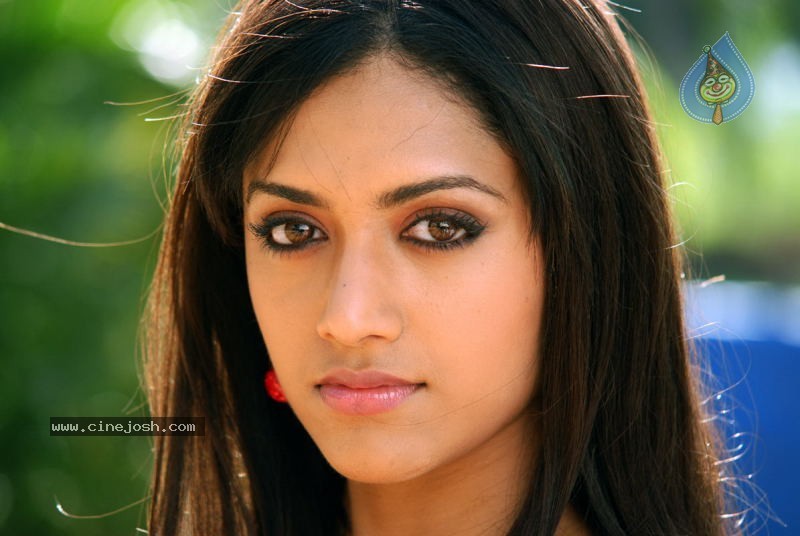 Mamatha Mohandas latest photos - 33 / 100 photos