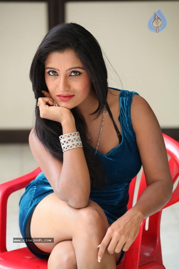 Mamatha Ravath Hot Stills - 59 / 117 photos