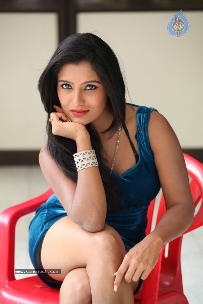 Mamatha Ravath Hot Stills - 110 / 117 photos