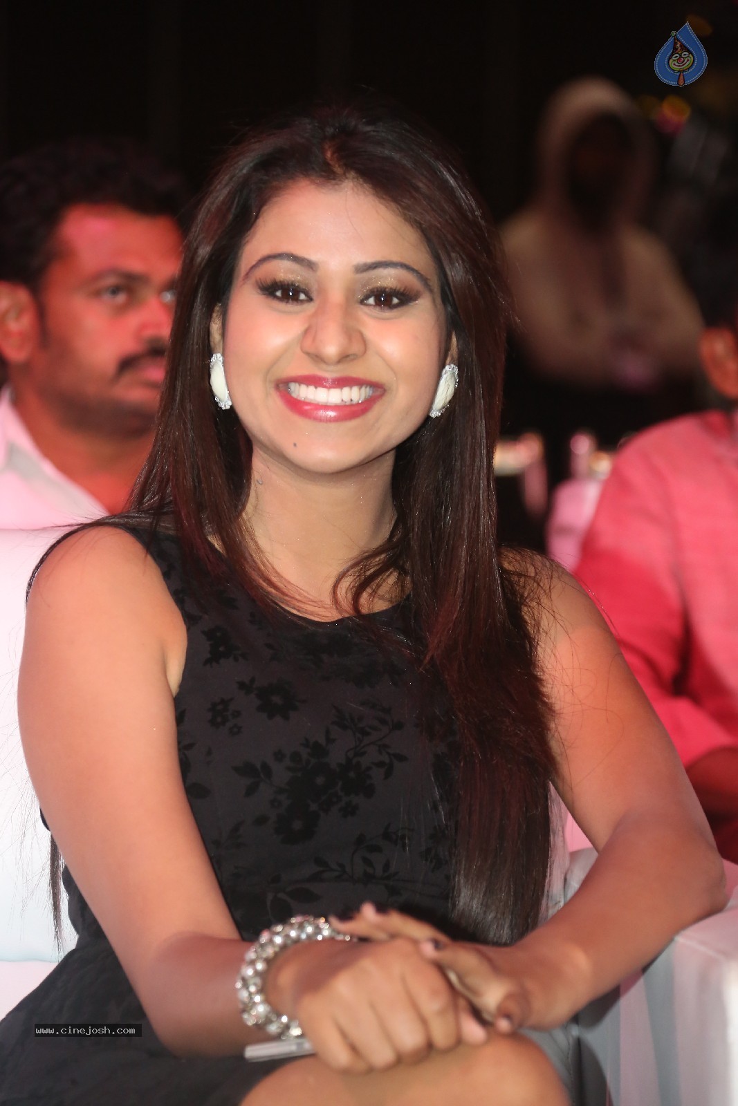 Manali Rathod at Hyd Love Story Audio - 5 / 34 photos