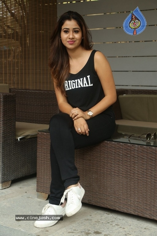 Manali Rathod New Images - 18 / 21 photos