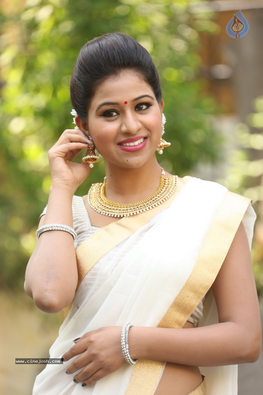 Manali Rathod New Photos - 48 / 58 photos