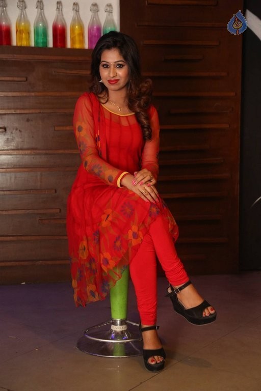 Manali Rathod New Photos - 27 / 50 photos