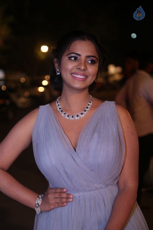 Manasa Himavarsha Photos - 15 / 41 photos