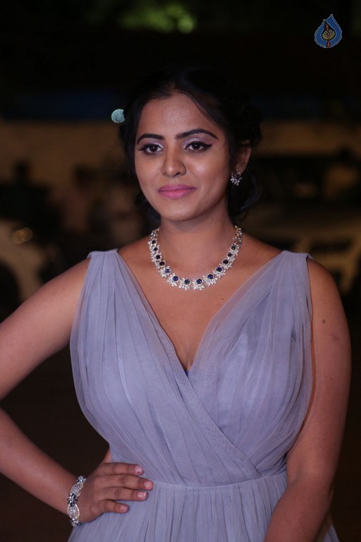 Manasa Himavarsha Photos - 17 / 41 photos