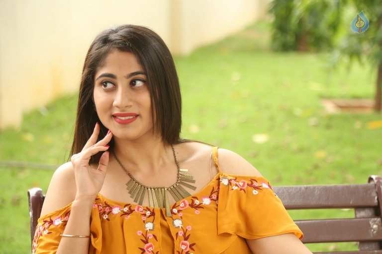 Manasa Jonnalagadda Latest Photos - 8 / 21 photos