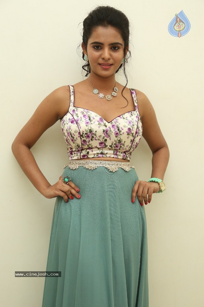 Manasa New Pics - 68 / 70 photos