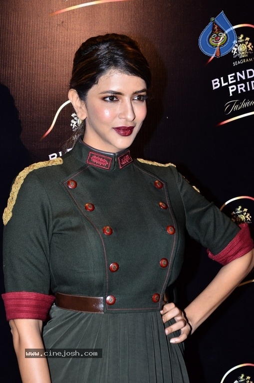 Manchu Lakshmi New Gallery - 13 / 15 photos