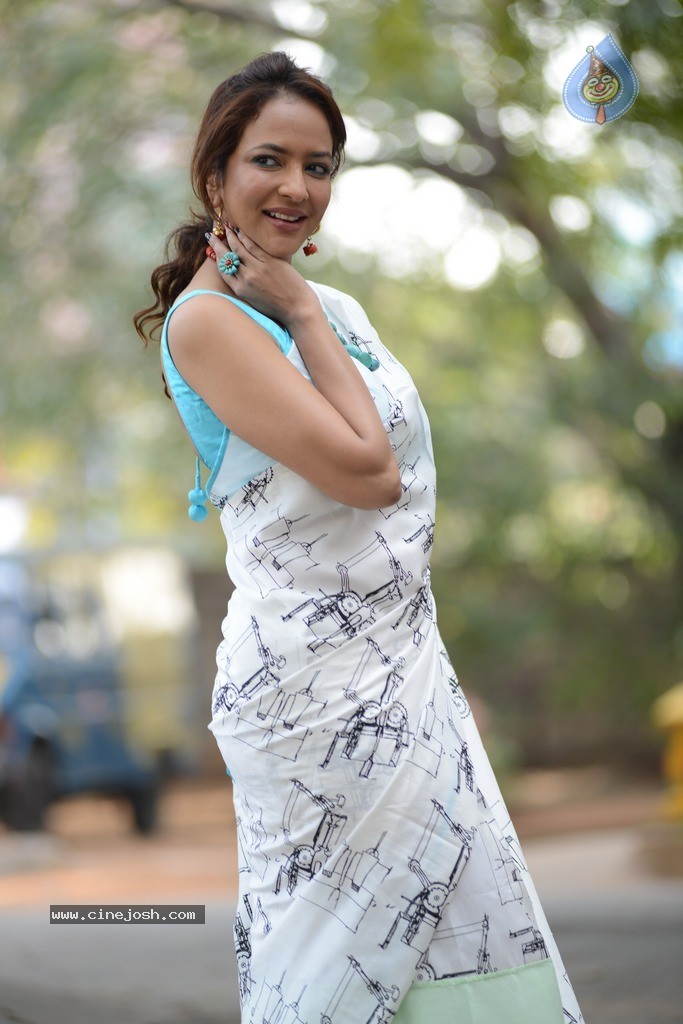 Manchu Lakshmi New Photos - 47 / 60 photos