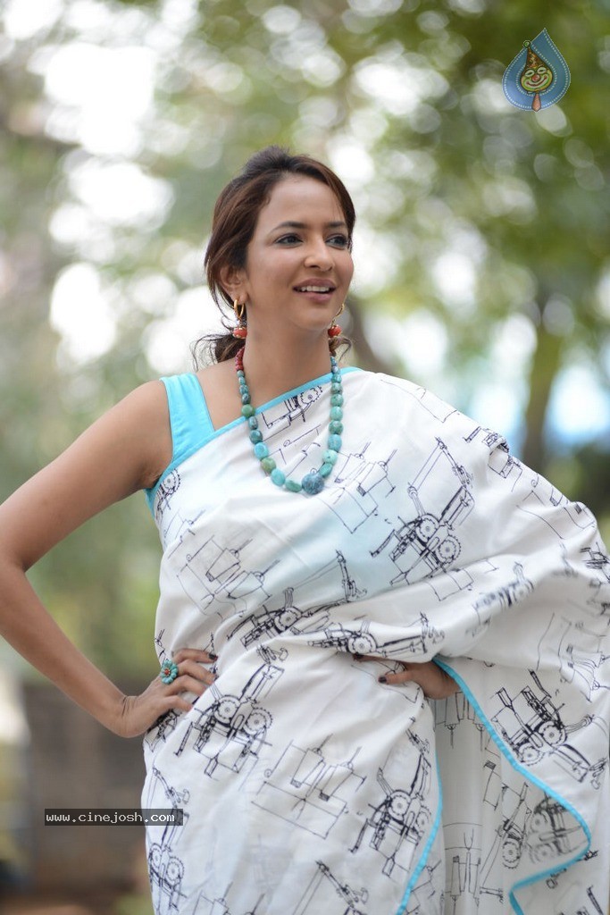 Manchu Lakshmi New Photos - 48 / 60 photos